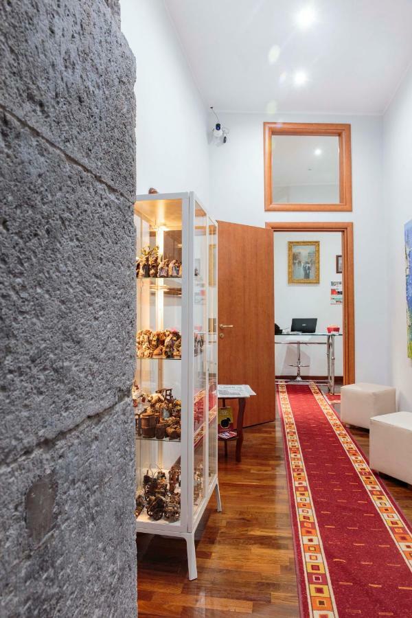 Apartamento Palazzo Carafa Della Spina Nápoles Exterior foto