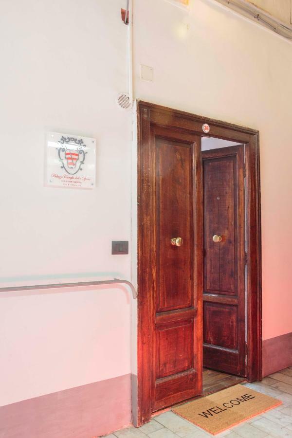 Apartamento Palazzo Carafa Della Spina Nápoles Exterior foto