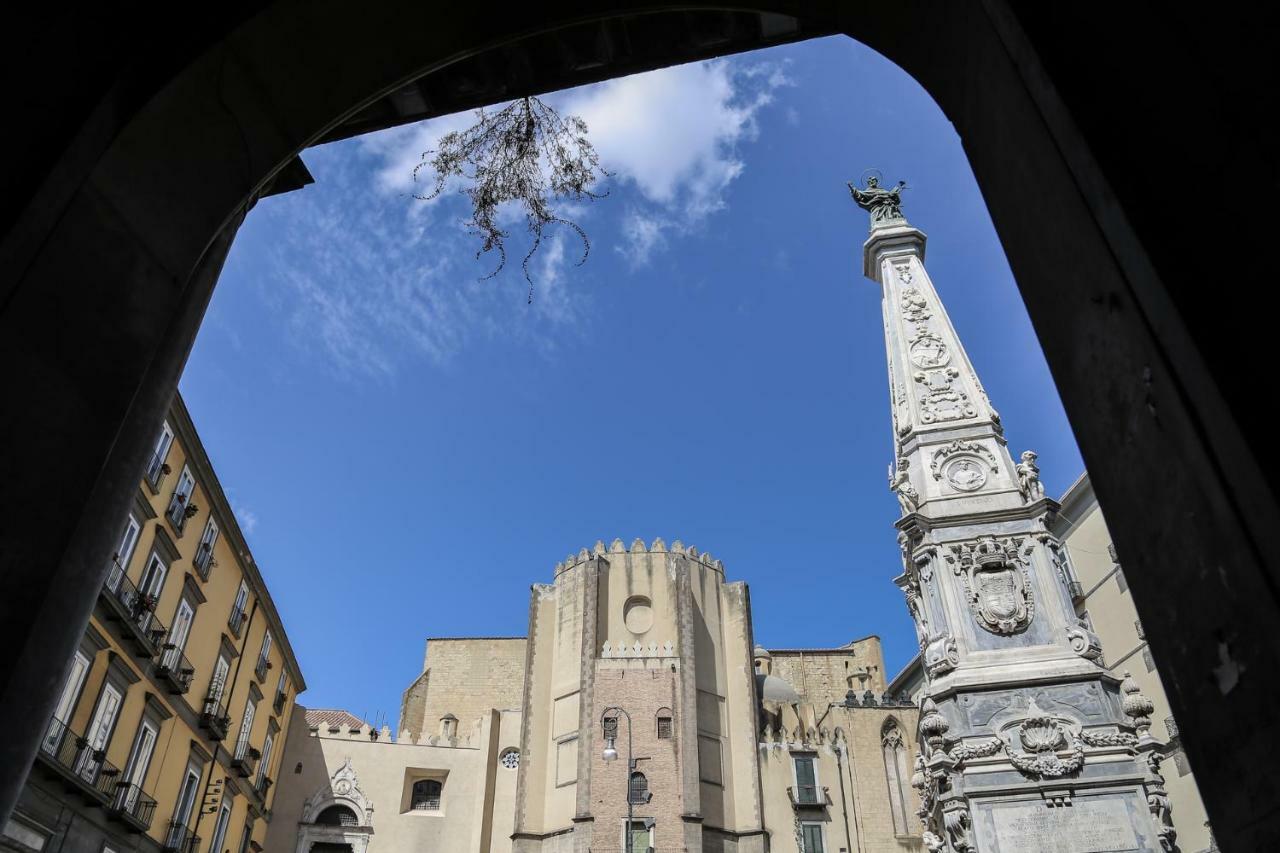 Apartamento Palazzo Carafa Della Spina Nápoles Exterior foto